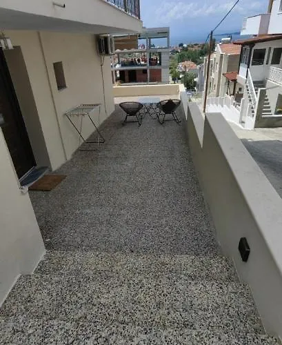 Theasis 3 Νέος Μαρμαράς