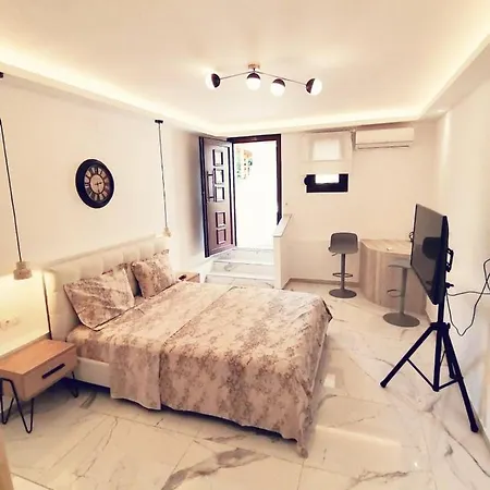 Apartman Theasis 3 Néosz Marmarász